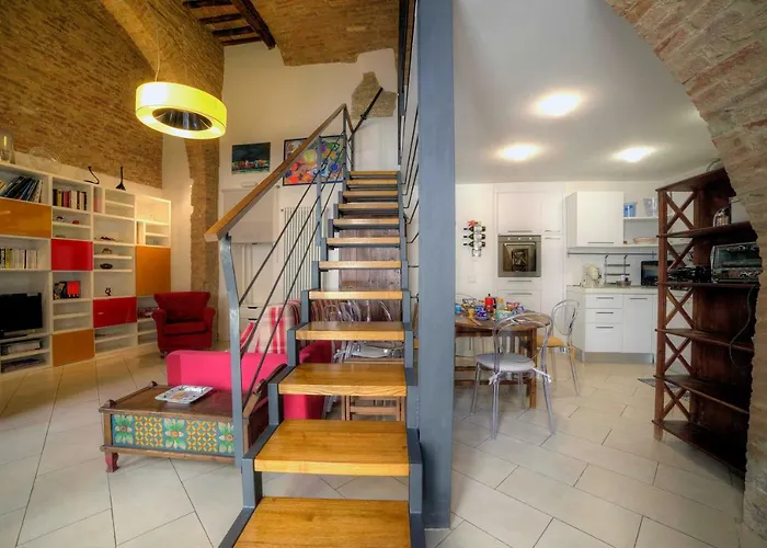 Апартаменты Stilnuovo Charming In Siena's Historic Center, Very Close To Piazza Del Campo *